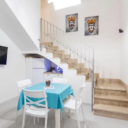 Semesterbostad Kaliko Avola